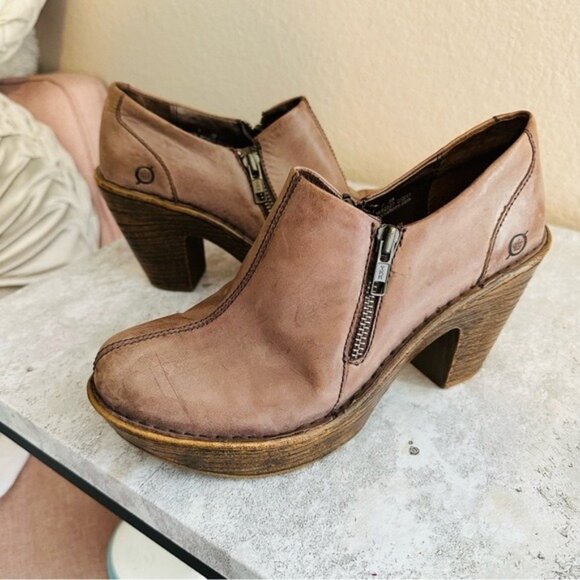 Born Famke Taupe Clogs Womens Leather Zipper Ankle Boots, Size 7 - Picture 1 of 10